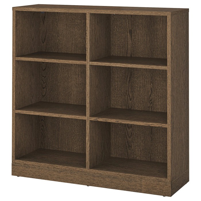 Книжный шкаф TONSTAD, отделка из дубового шпона коричневого цвета, 121x37x120 см.